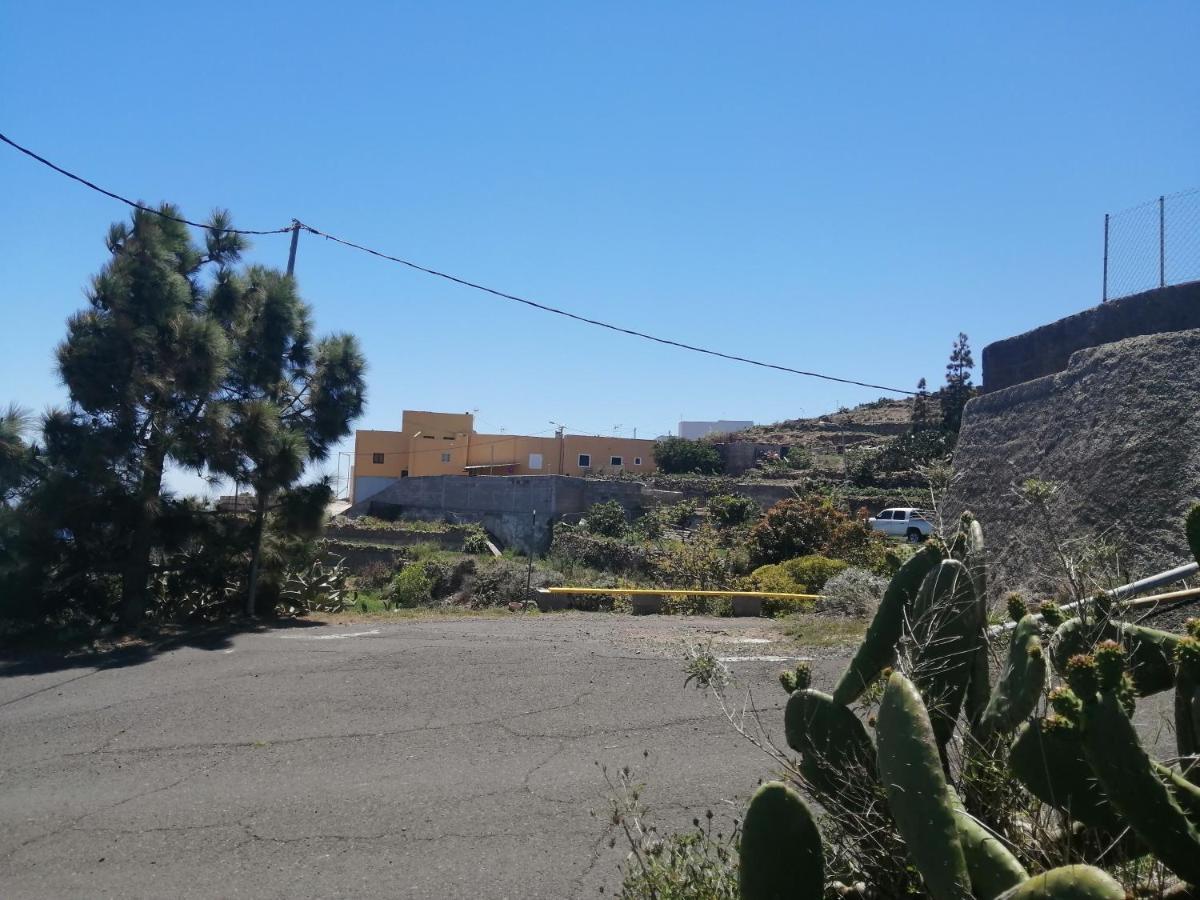 Green Village. Tony Frias. Fasnia Esterno foto
